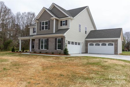 New construction Single-Family house 1925 Snyder Store Road, Wingate, NC 28174 - photo 0