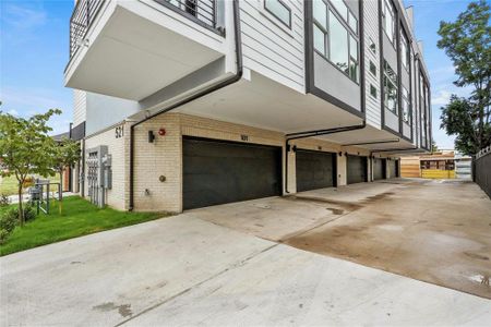 New construction Condo house 521 Melba St, Unit 105, Dallas, TX 75208 null- photo 0