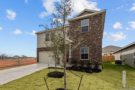 New construction Single-Family house 8611 Smithers Ave, San Antonio, TX 78252 null- photo 32 32