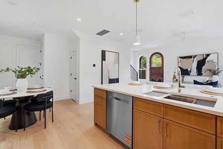 New construction Single-Family house 1157 Nickols Ave, Austin, TX 78721 - image 11