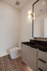 New construction Condo house 1802 Overhill Dr, Unit B, Austin, TX 78721 null- photo 17 17