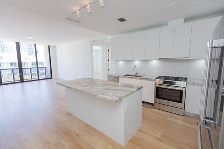 New construction Condo house 3034 Oak Ave, Unit 408, Miami, FL 33133 plan E - image 13