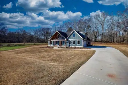 New construction Single-Family house 78 Lake Varner Ct, Covington, GA 30014 - image
