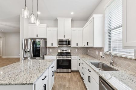 New construction Single-Family house 632 Mooney Dr, Saginaw, TX 76179 - image 10