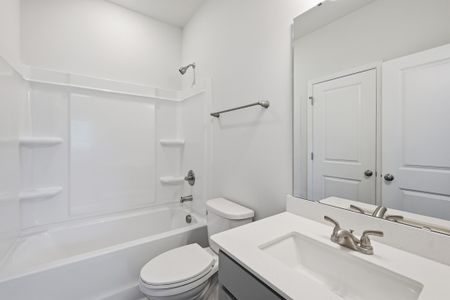 New construction Townhouse house 7512 Mashburn Dr, Charlotte, NC 28269 plan Snapdragon - image 13