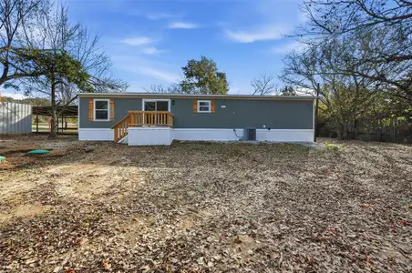 New construction Single-Family house 279 Carlisle Ct, Springtown, TX 76082 - image