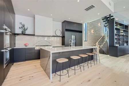 New construction Single-Family house 1315 W 9Th St, Unit B, Austin, TX 78703 null- photo 0