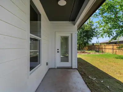 New construction Single-Family house 5102 Waterbury Ct, Granbury, TX 76048 - image