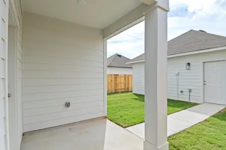 New construction Single-Family house 1628 Esplanade Pkwy, San Marcos, TX 78666 plan 2025 - image 3