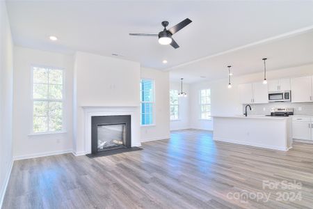 New construction Single-Family house 201 Wedge View Way, Statesville, NC 28677 - photo 6 6