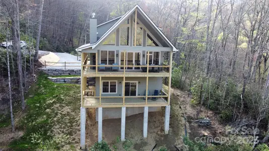 New construction Single-Family house 601 Tater Patch Rd, Maggie Valley, NC 28751 - image