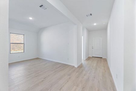 New construction Single-Family house 3820 Rose Hill Ct, Denison, TX 75020 - image 15