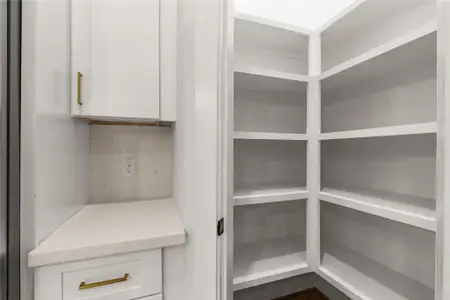 New construction Single-Family house 7117 Goforth St, Houston, TX 77021 - image 12