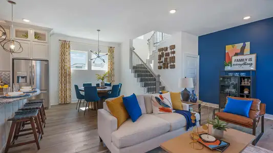 Bridgeland Central: Emerald Heights - Cottages Row Collection by David Weekley Homes in Cypress - image 6