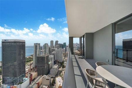 Gale Hotel & Residences Miami (former Natiivo) by Sixth Street Miami Partners LLC in Miami - photo 14 14