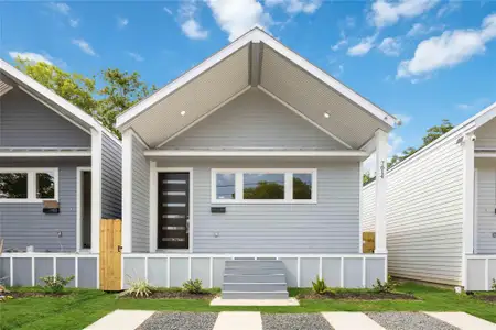 New construction Single-Family house 7612 Ave L, Houston, TX 77012 null- photo 0
