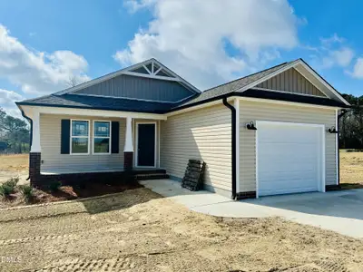 New construction Single-Family house 52 Grace Pond Ave, Benson, NC 27504 - image