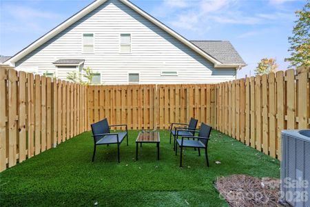 New construction Townhouse house 242 Freeland Ln, Charlotte, NC 28217 - image 2