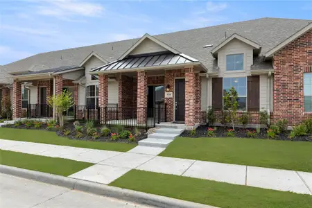 New construction Townhouse house 614 Tall Grass Trl, Wylie, TX 75098 Dublin- photo 0