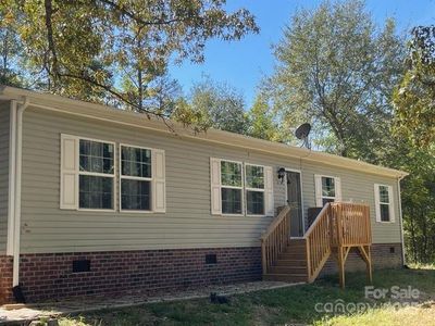 New construction Single-Family house 5759 Rumfelt Rd, Stanley, NC 28164 - image