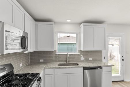 New construction Single-Family house 2752 Brand Iron Dr, San Marcos, TX 78666 plan Pecan - image 10