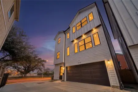 New construction Single-Family house 1910 Wheeler St, Houston, TX 77004 - image