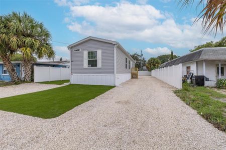 New construction Manufactured Home house 13024 Dania St, Hudson, FL 34667 - photo 0