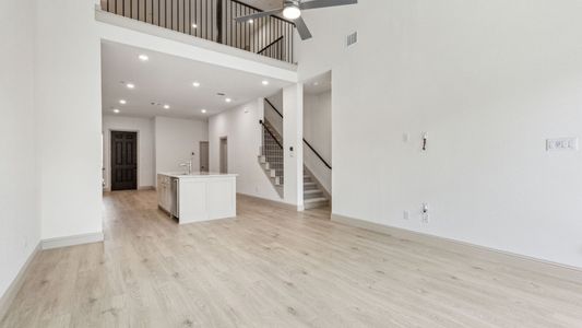 New construction Multi-Family house 3703 Pierce Ln, Grand Prairie, TX 75052 null- photo 5 5