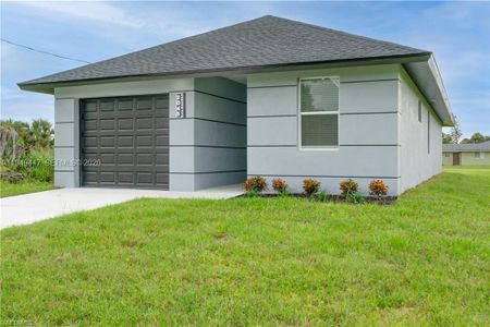 New construction Single-Family house 2045 Carver Ave, Fort Myers, FL 33916 - image