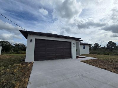 New construction Single-Family house 4624 Connie Ave N, Lehigh Acres, FL 33971 - image