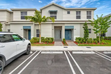 New construction Townhouse house 441 Ne 1St Dr, Florida City, FL 33034 - image