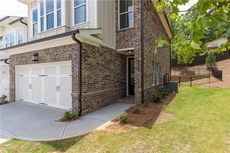 New construction Townhouse house 1453 Casteel Lake Ln, Buford, GA 30518 The Brittany- photo 3 3