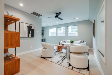 New construction Single-Family house 711 E 26Th St, Houston, TX 77009 - image 15