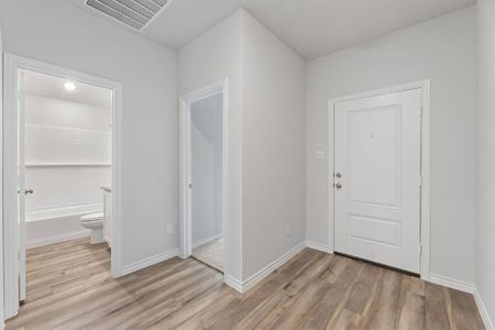 New construction Single-Family house 3855 Rose Hill Ct, Denison, TX 75020 - image 11