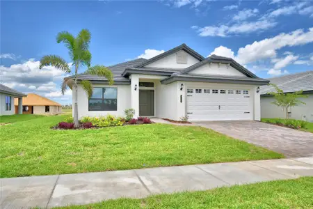 New construction Single-Family house 4651 Grandview Glen Dr, Auburndale, FL 33823 plan 1820 - image