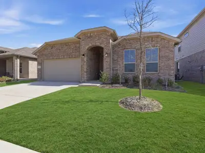 New construction Single-Family house 16032 Farringdon Wy, Fort Worth, TX 76247 - image