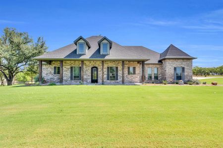 New construction Single-Family house 109 N Silver Saddle Trl, Weatherford, TX 76087 null- photo 0