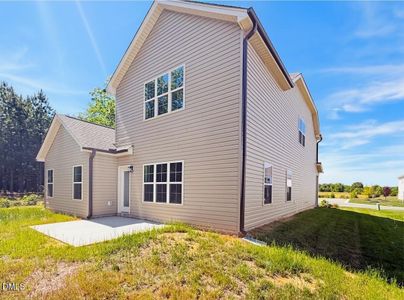 New construction Single-Family house 2002 Darrell Dr, Graham, NC 27253 - image 3