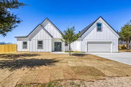 New construction Single-Family house 850 County Rd 26750, Petty, TX 75470 - image