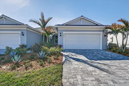New construction Single-Family house 1545 Harper Wy, Unit Villa 32, Vero Beach, FL 32960 - image