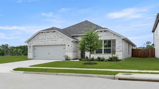 New construction Single-Family house 1645 Elle Ln, Aubrey, TX 76227 - image