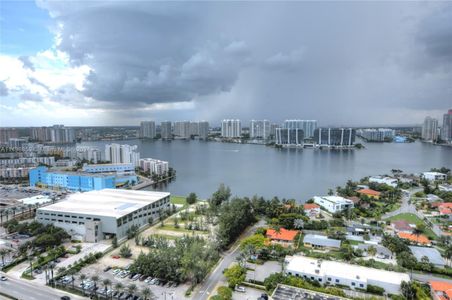 New construction Condo/Apt house 18501 Collins Avenue, Unit 2301, Sunny Isles Beach, FL 33160 - photo 31 31