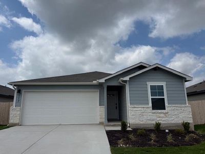 New construction Single-Family house 117 Honey Bee Rd, Jarrell, TX 76537 plan The Spade (802) - image