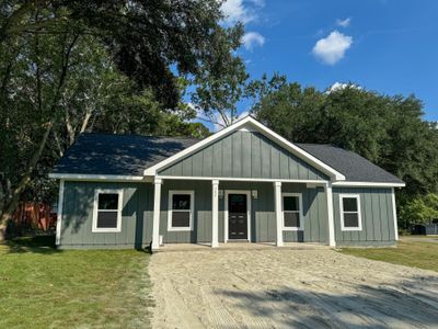 New construction Single-Family house 102 Whitesville Road, Moncks Corner, SC 29461 - photo 0