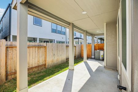 New construction Single-Family house 4212 Farm Hollow St, Houston, TX 77080 plan The Weston (S105) - image