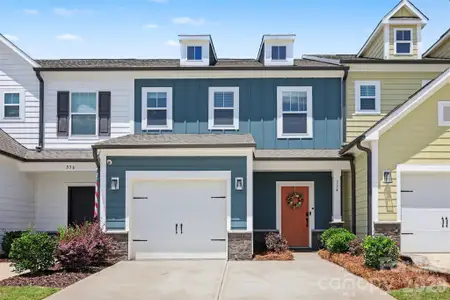 New construction Townhouse house 334 Drawbar Dr, Clover, SC 29710 - image