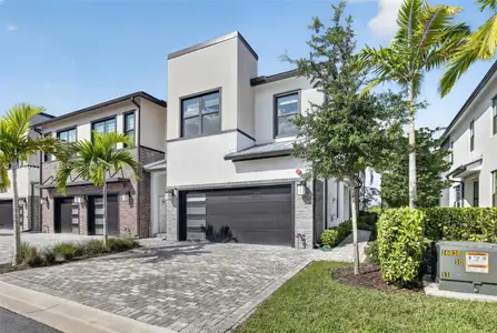 New construction Townhouse house 771 Nw 84Th Ter, Plantation, FL 33324 - image