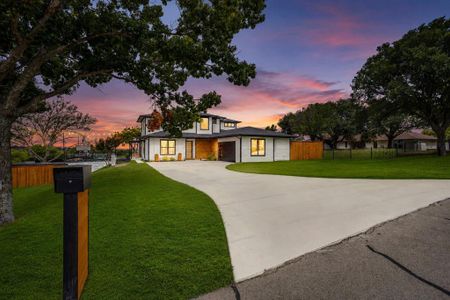 New construction Single-Family house 301 Paint Pony Trl N, Fort Worth, TX 76108 - image
