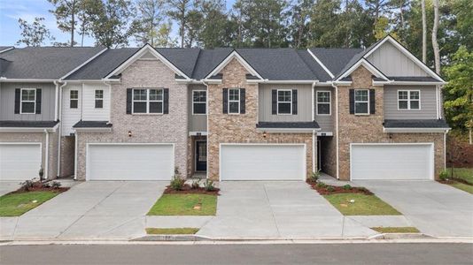New construction Townhouse house 465 Silver Moon Dr, Loganville, GA 30052 - image