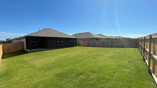 New construction Single-Family house 13484 Stage Coach Ln, Cresson, TX 76035 Glendale - photo 16 16